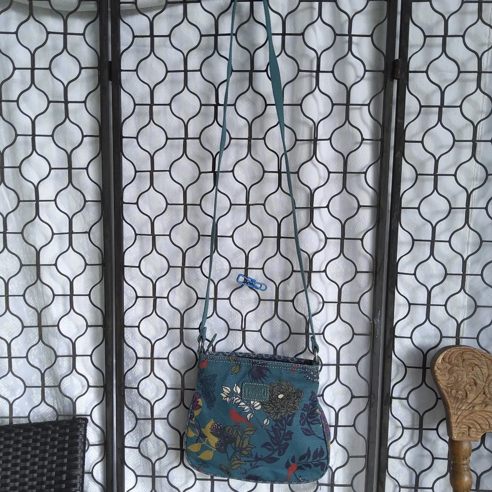 FOSSIL TEAL FLORAL CANVAS BAG - Picture 3 of 4